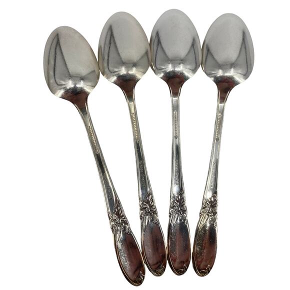 Lot of 4 Oneida community white Orchid oval silver plate teaspoons - Picture 3 of 5